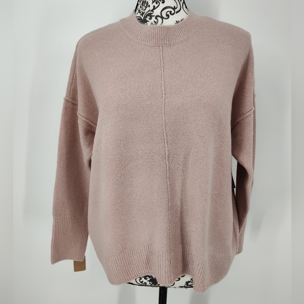 Vince Camuto New With Tags Blush Crew Neck Oversized Sweater Womens Small
